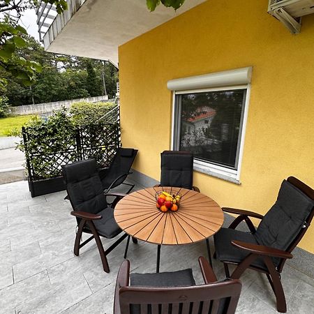 Riad Apartments Zgornje Skofije Kültér fotó